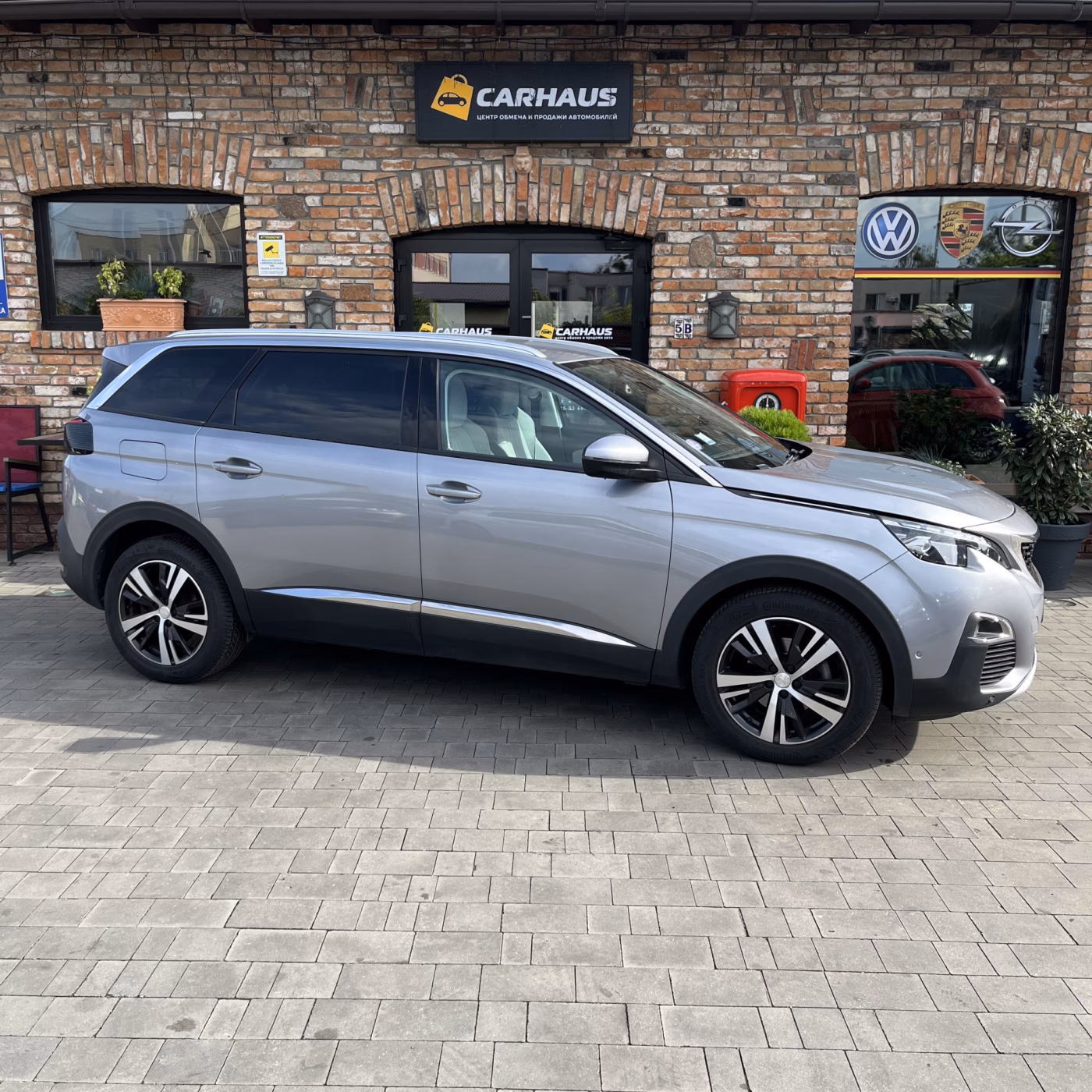 Peugeot 5008