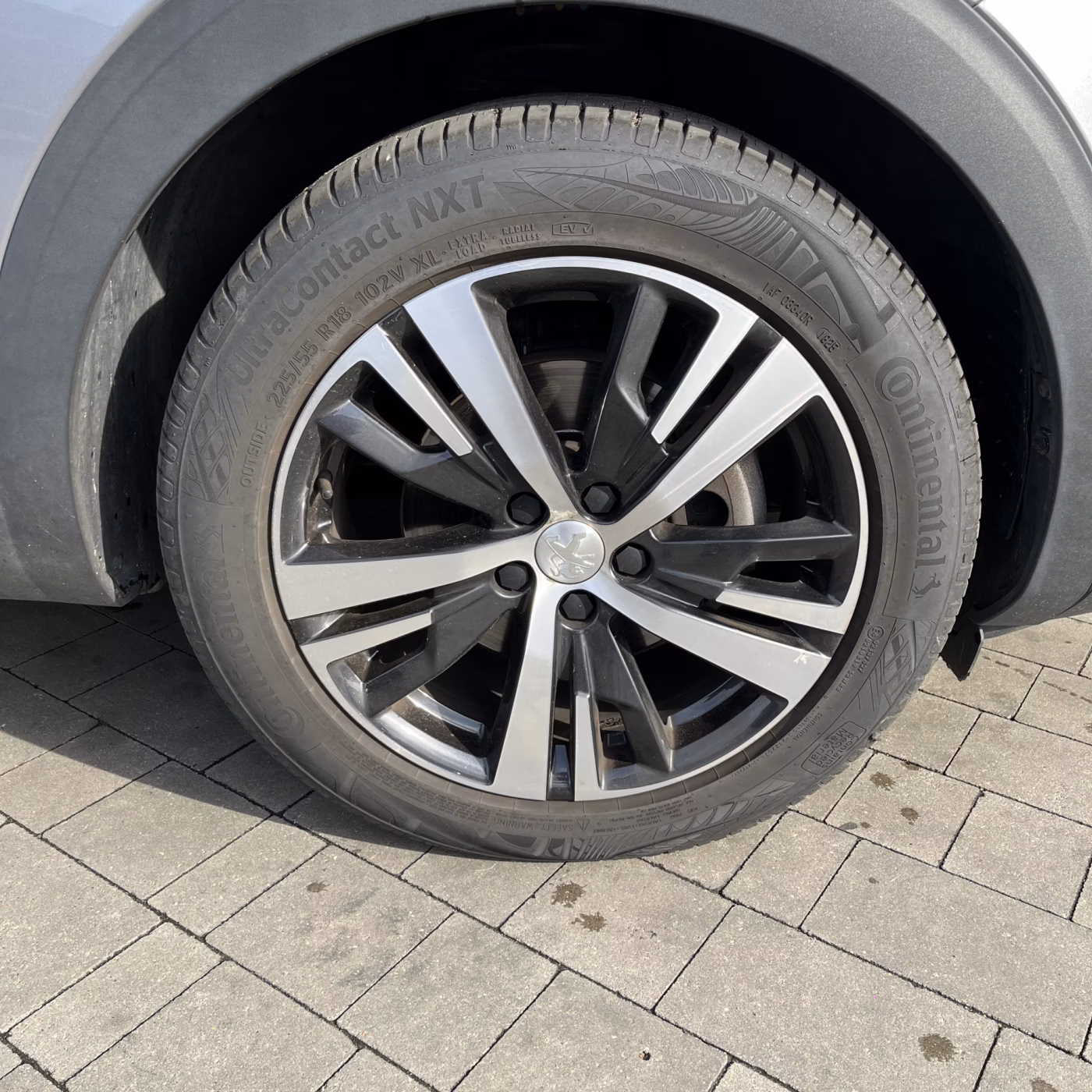 Peugeot 5008 фото 7