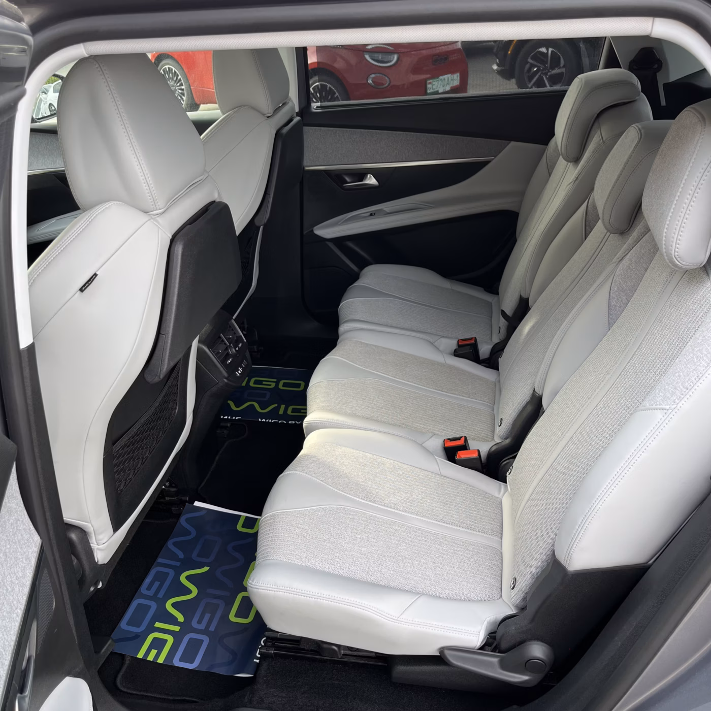 Peugeot 5008 фото 19