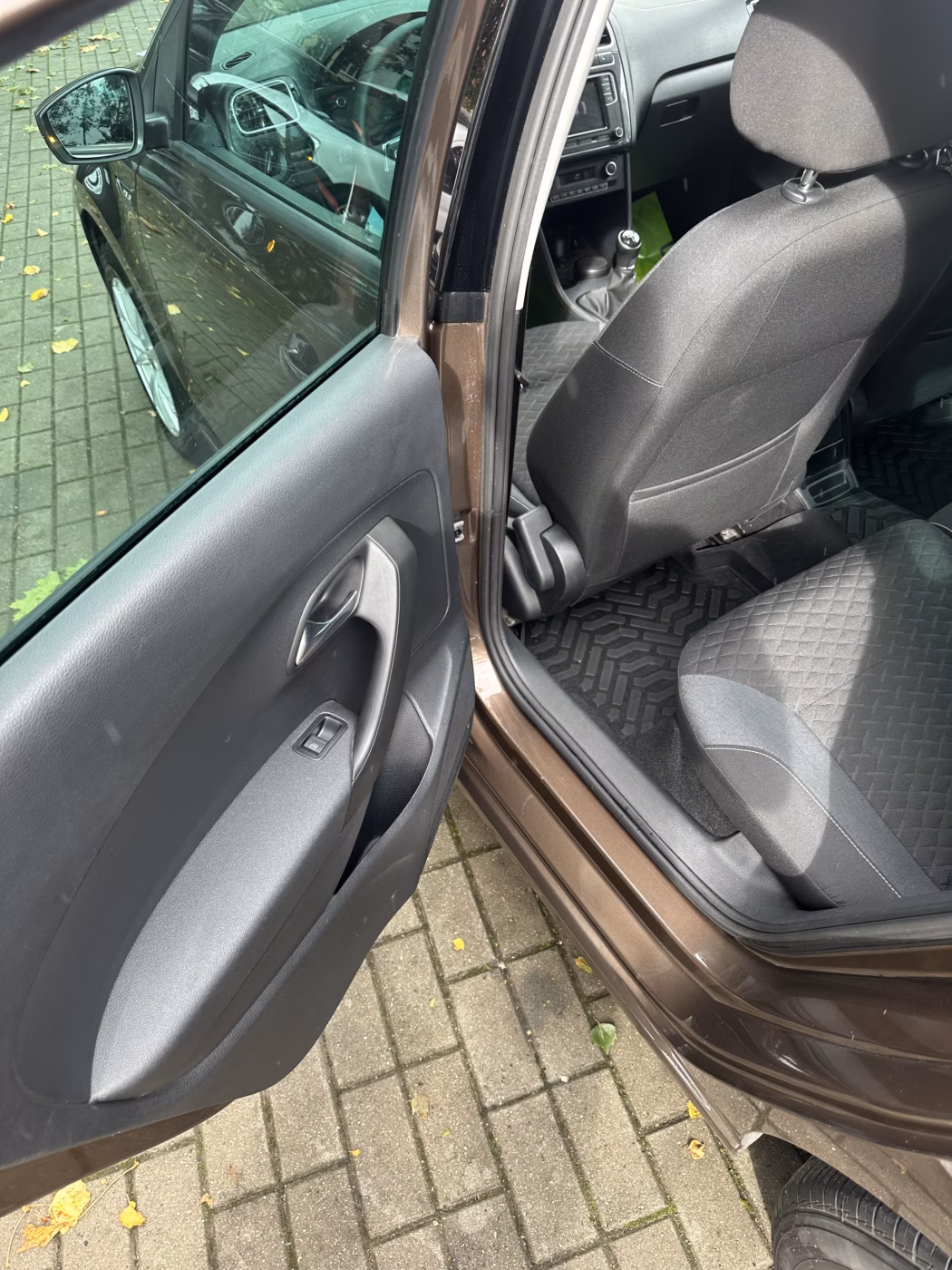 Volkswagen Polo Sedan фото 18
