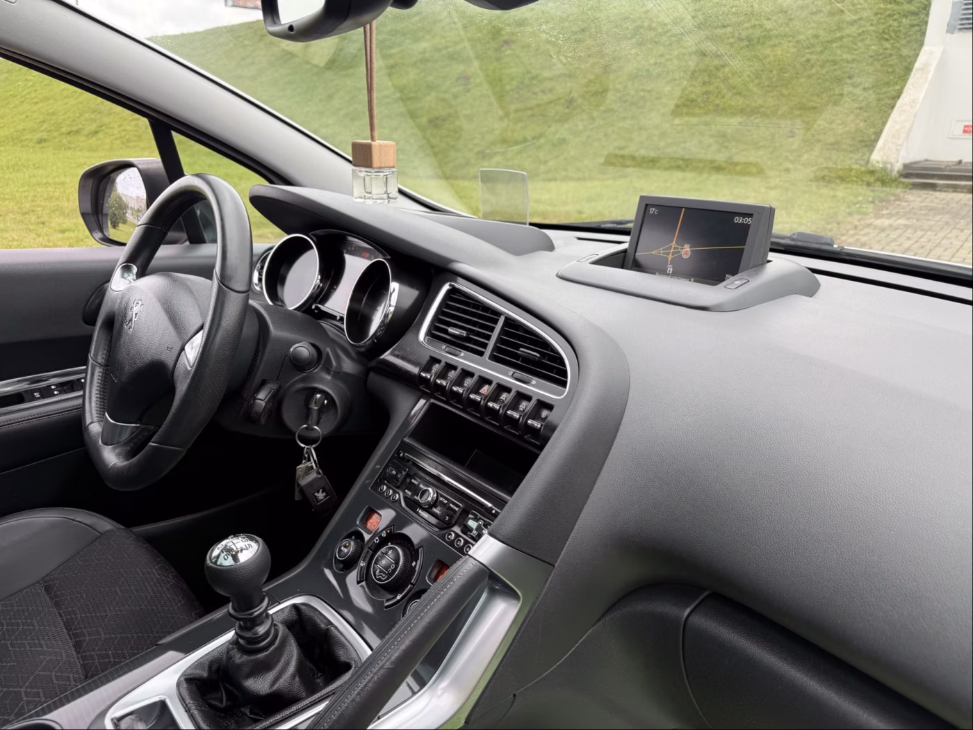 Peugeot 3008 фото 3