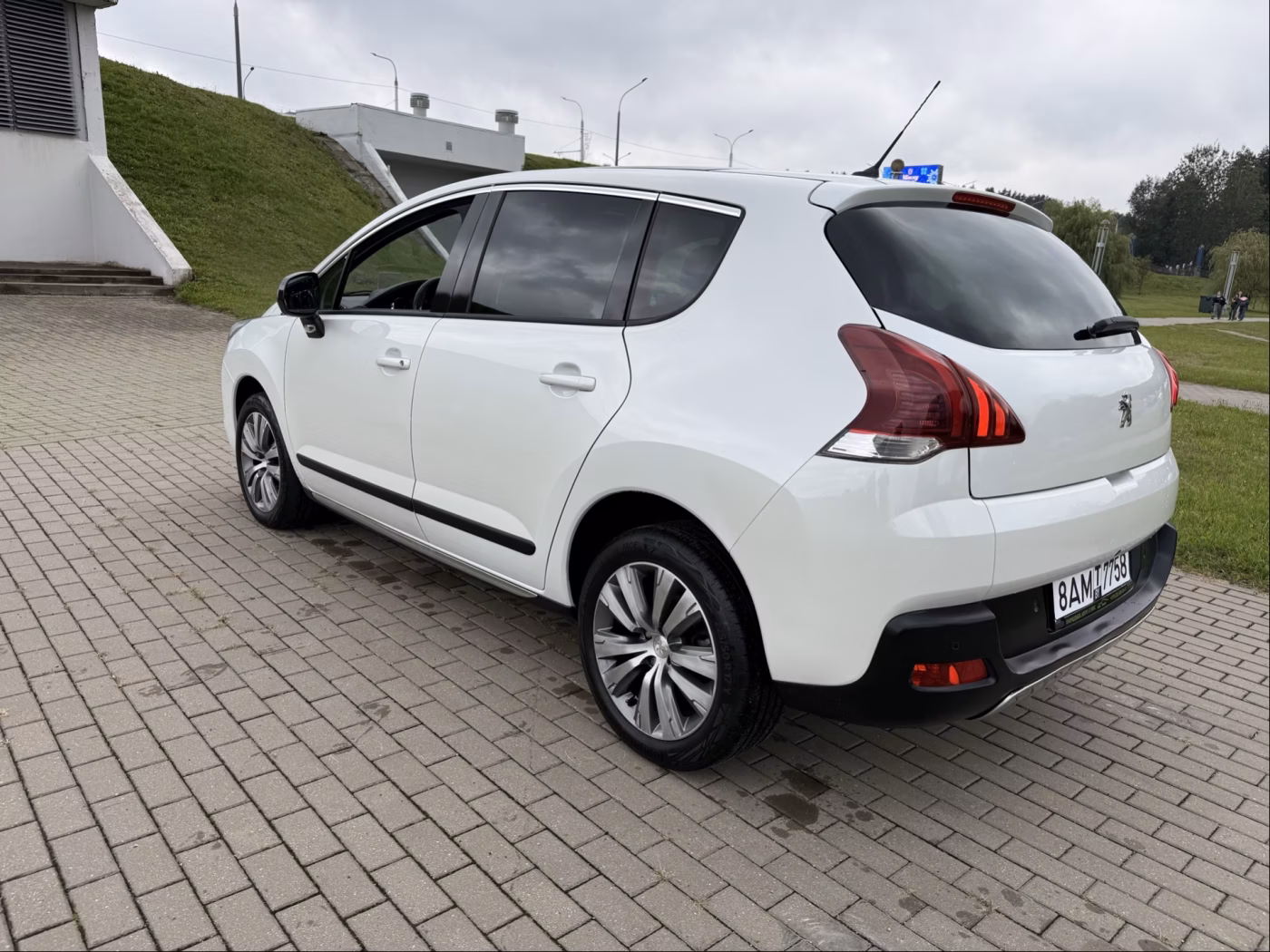 Peugeot 3008 фото 11