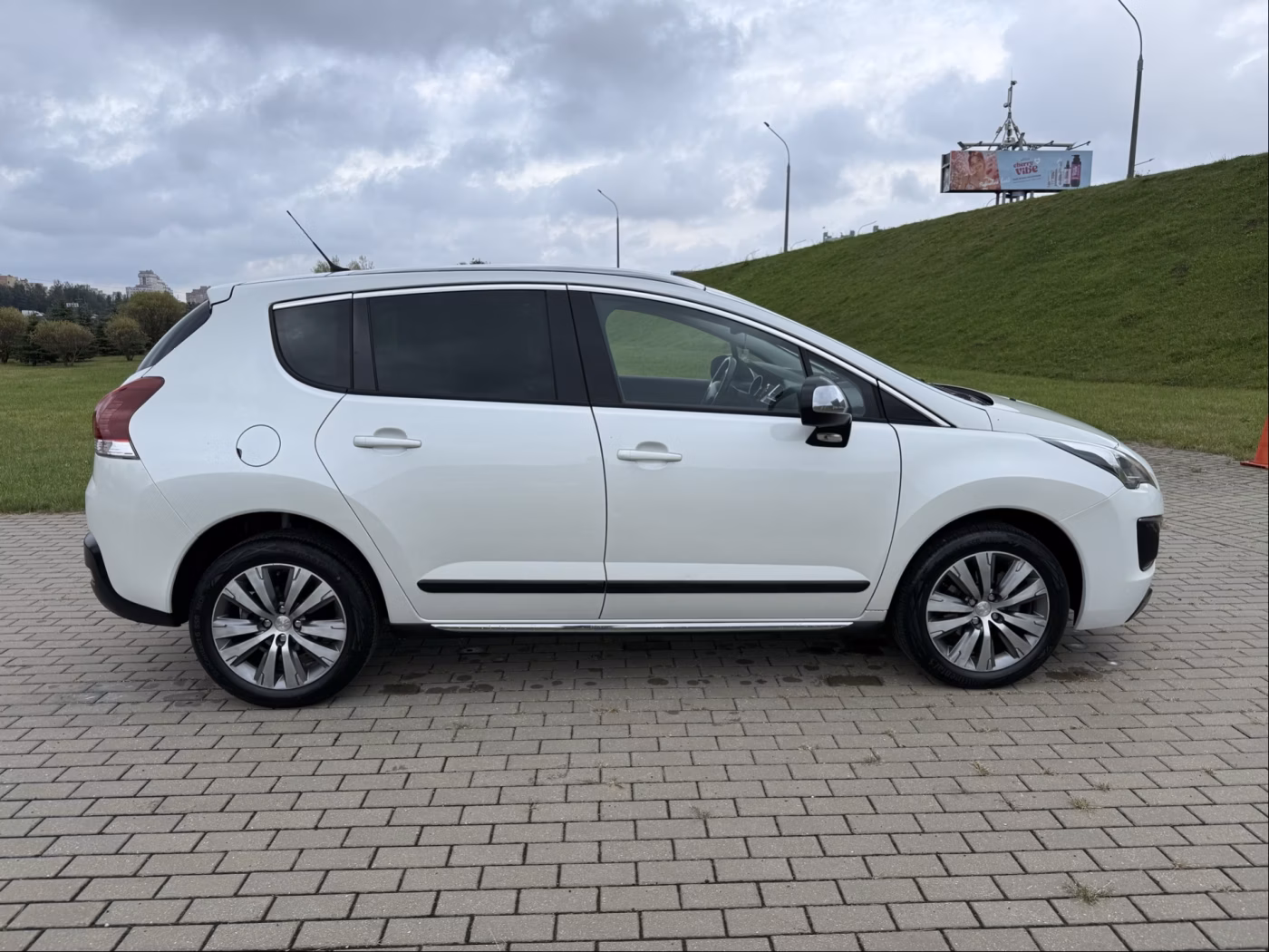 Peugeot 3008 фото 15
