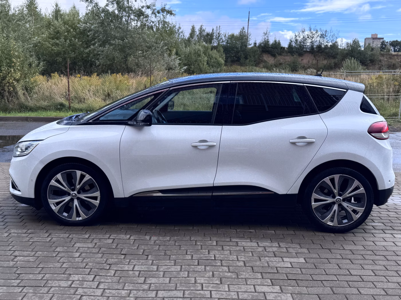 Renault Scenic фото 9