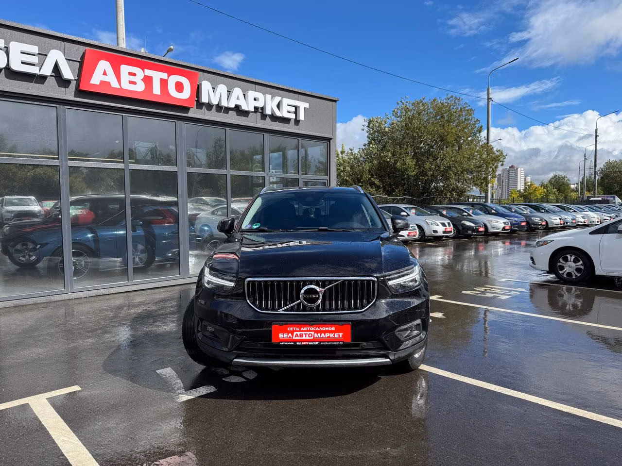 Volvo XC40 фото 2