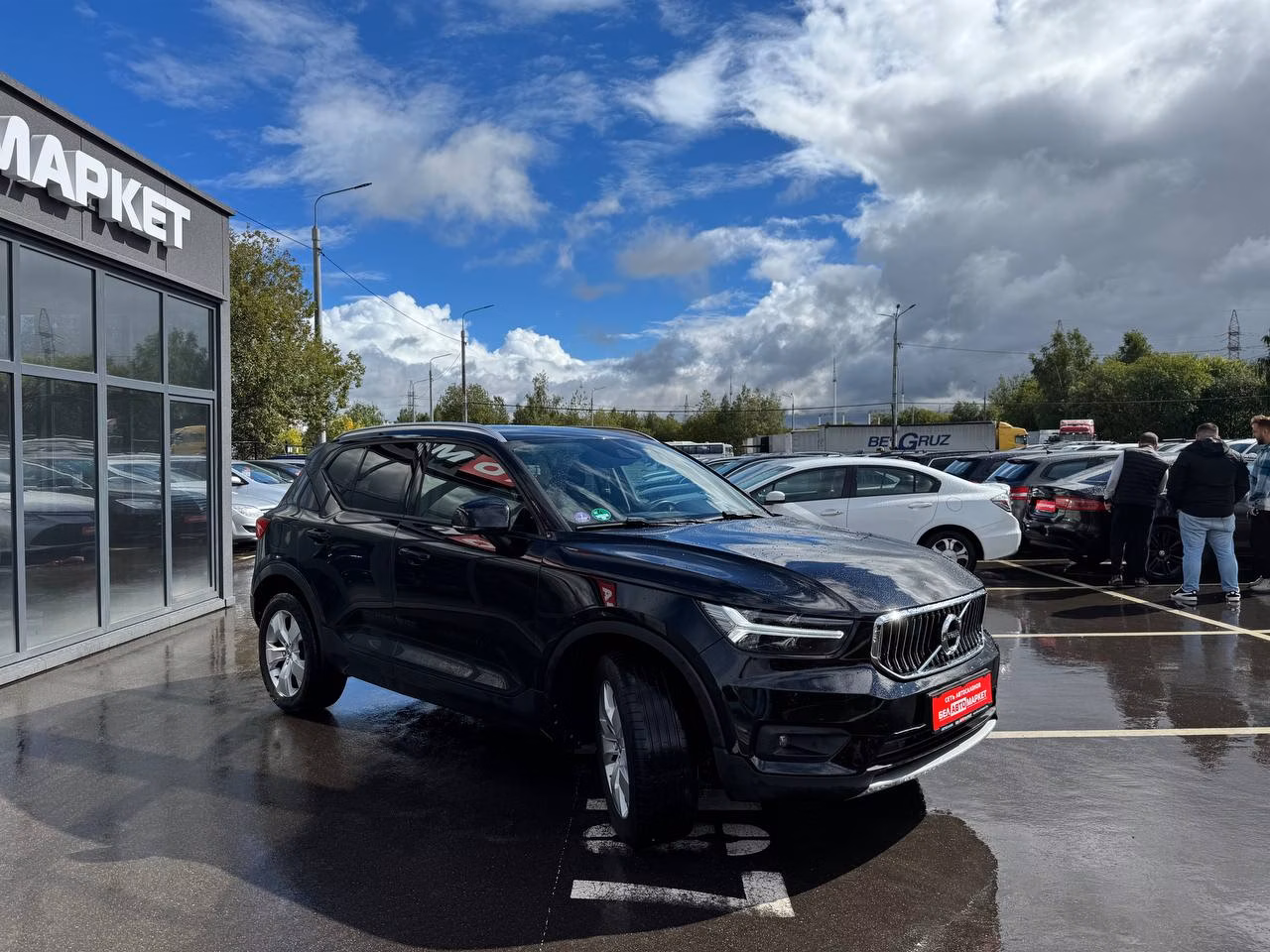 Volvo XC40 фото 3
