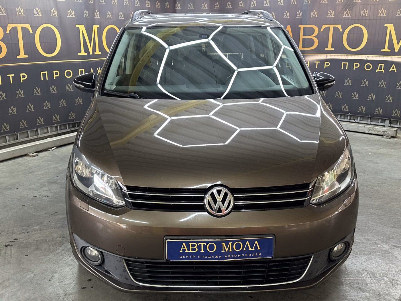 Volkswagen Touran фото 2