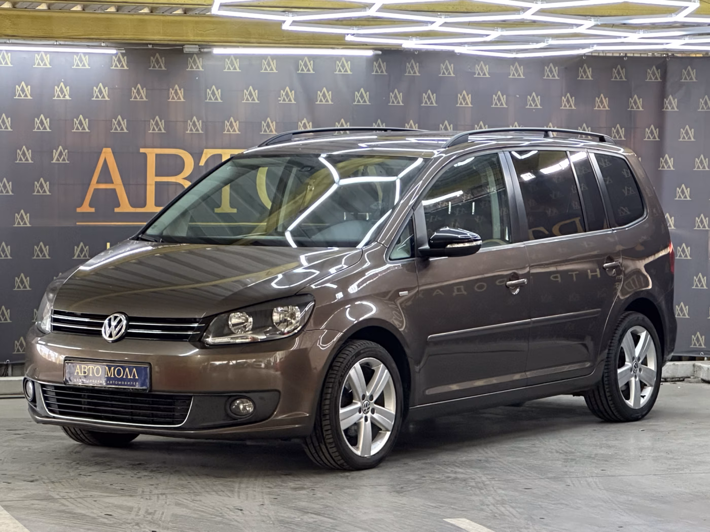 Volkswagen Touran фото 3