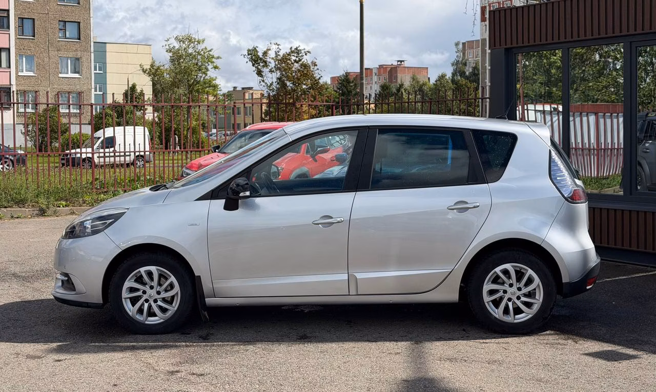Renault Scenic фото 3