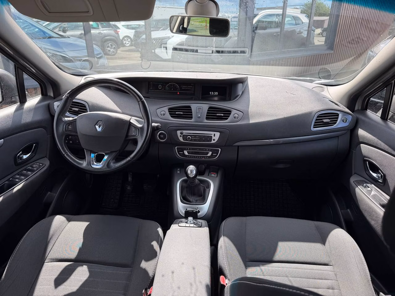 Renault Scenic фото 13