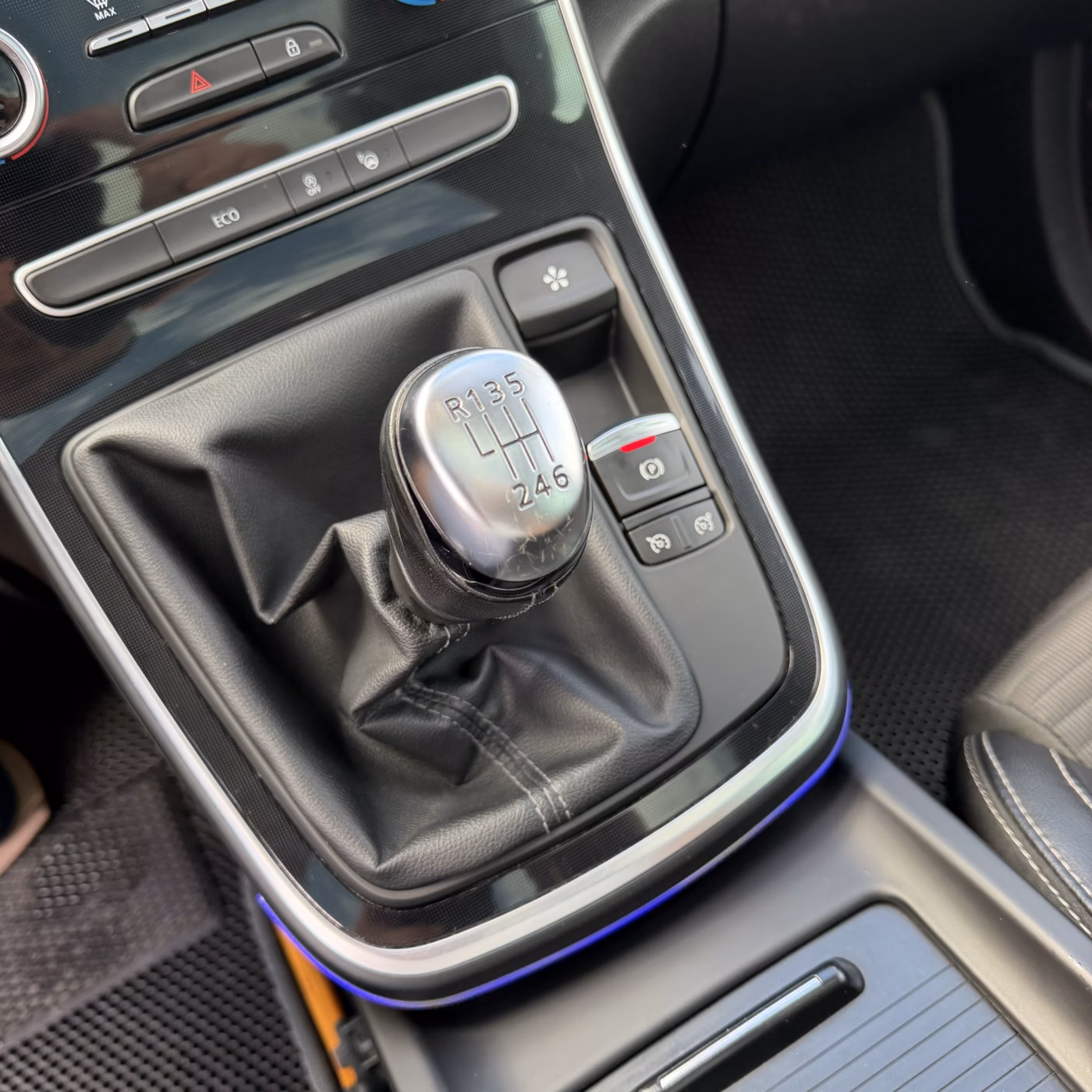 Renault Scenic фото 15