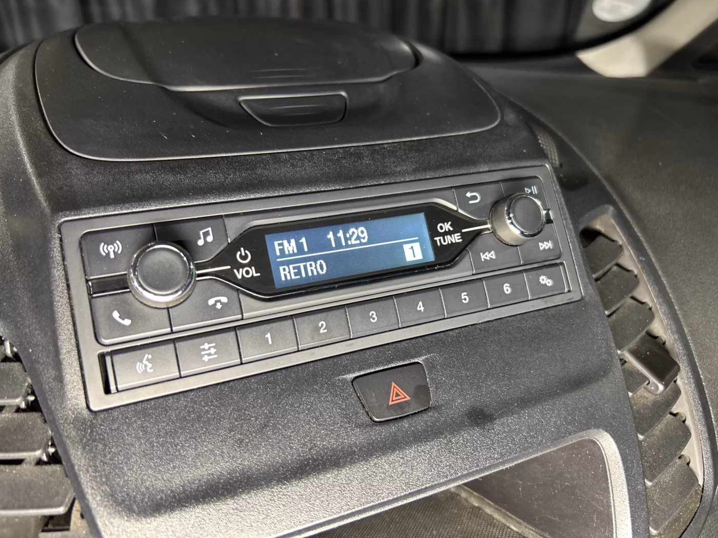 Ford Tourneo Connect фото 11