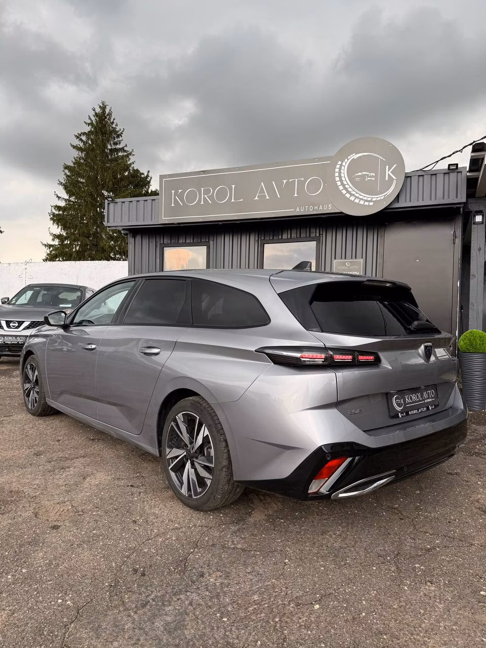 Peugeot 308 фото 6