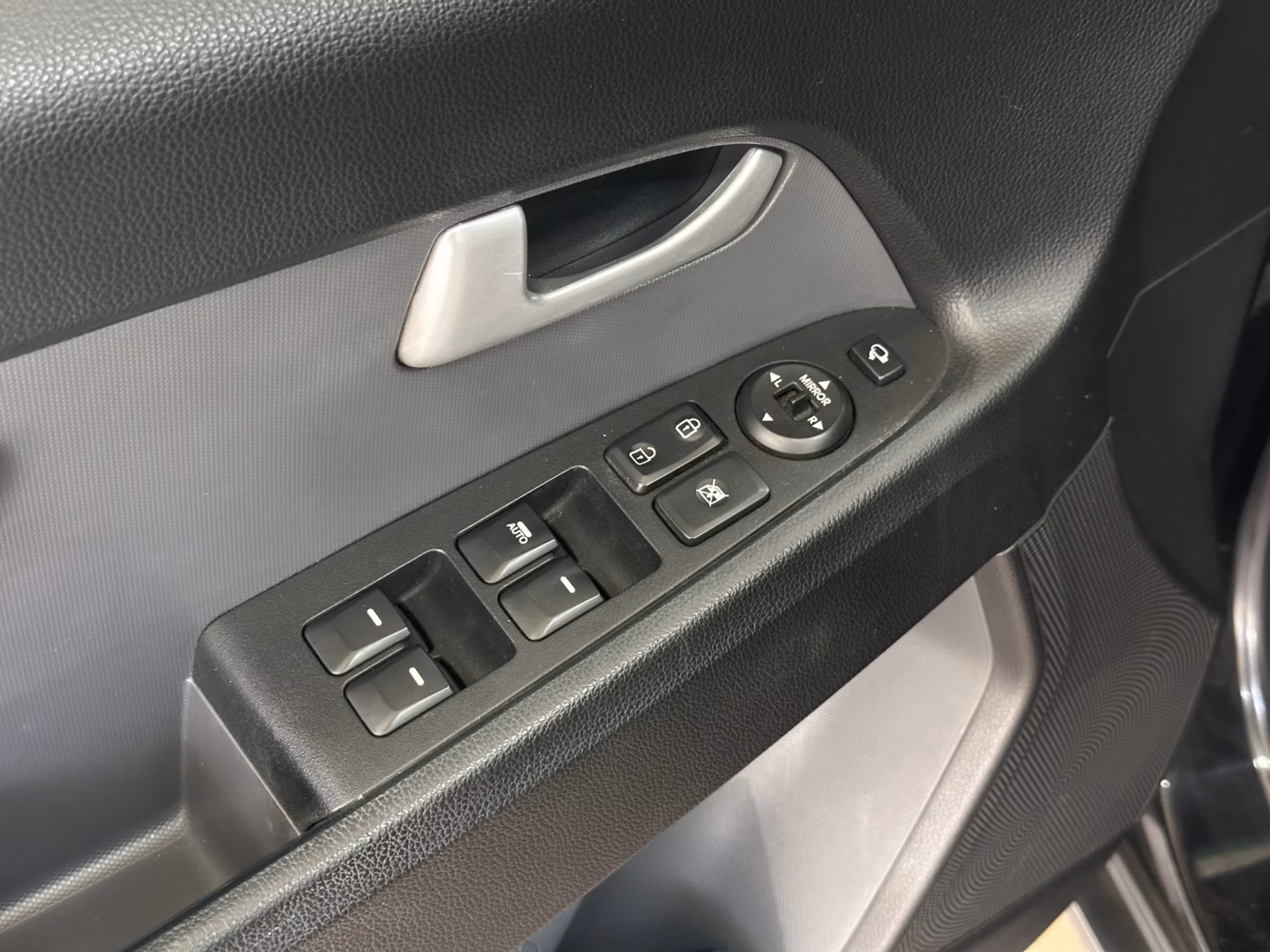 Kia Sportage фото 17