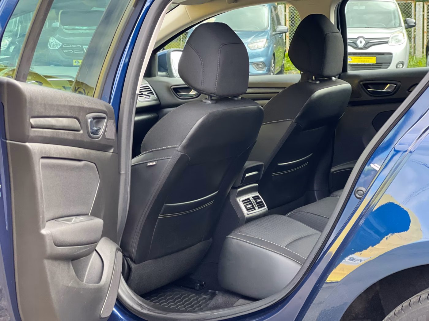 Renault Megane фото 16