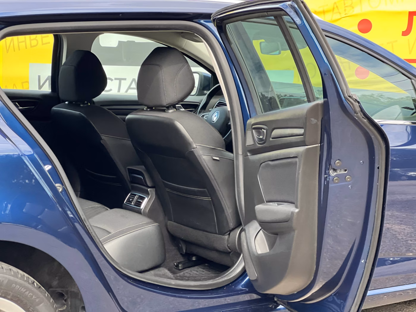 Renault Megane фото 18