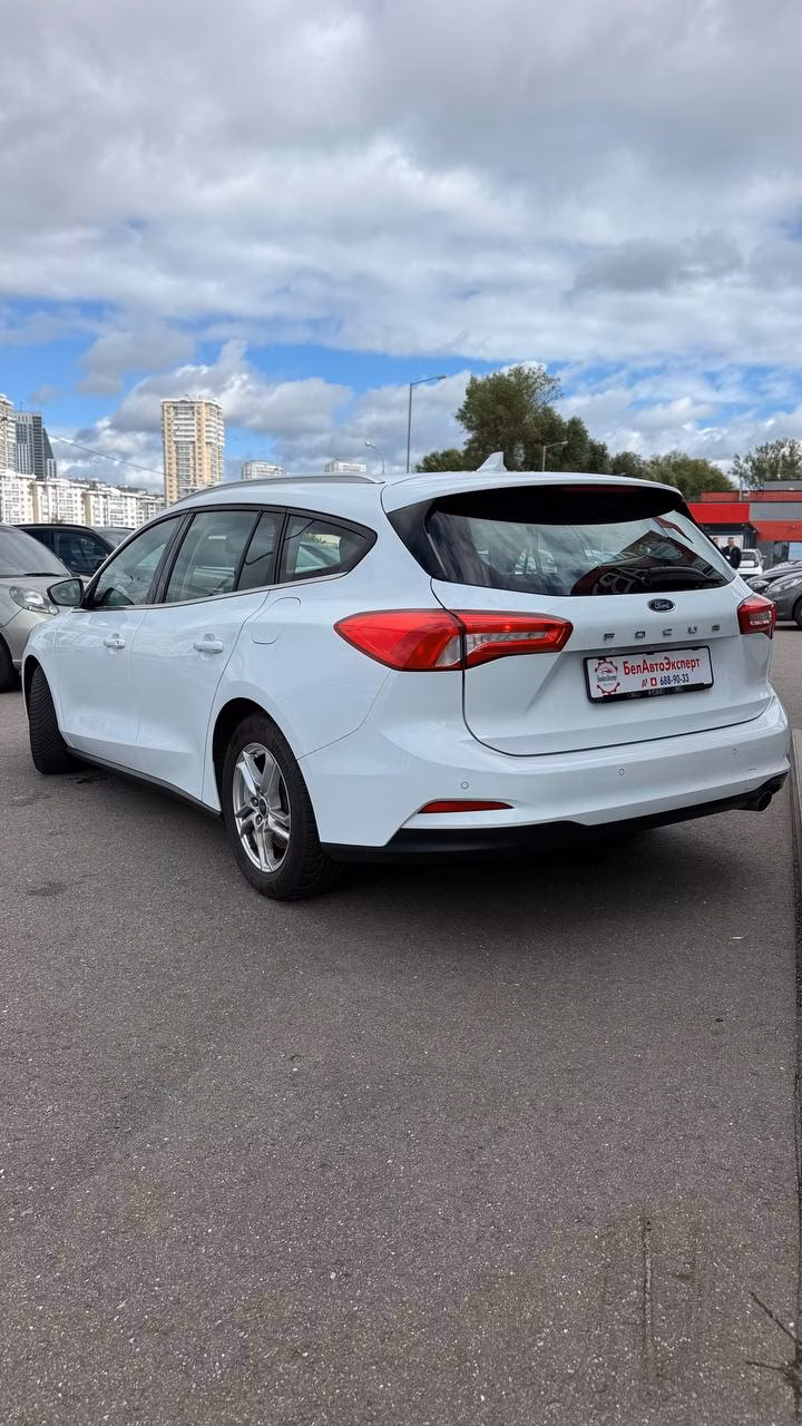 Ford Focus фото 5