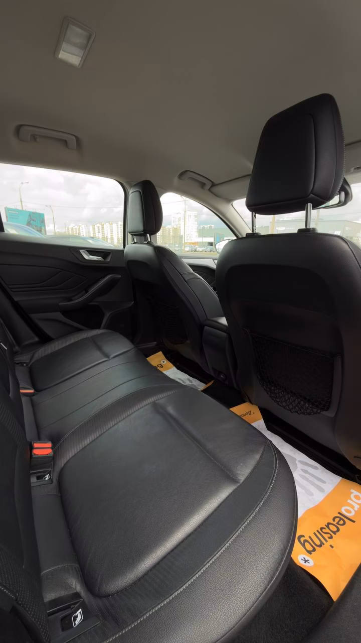 Ford Focus фото 19
