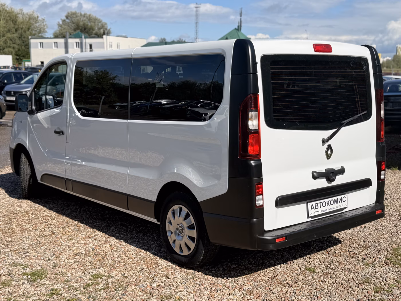 Renault Trafic фото 2