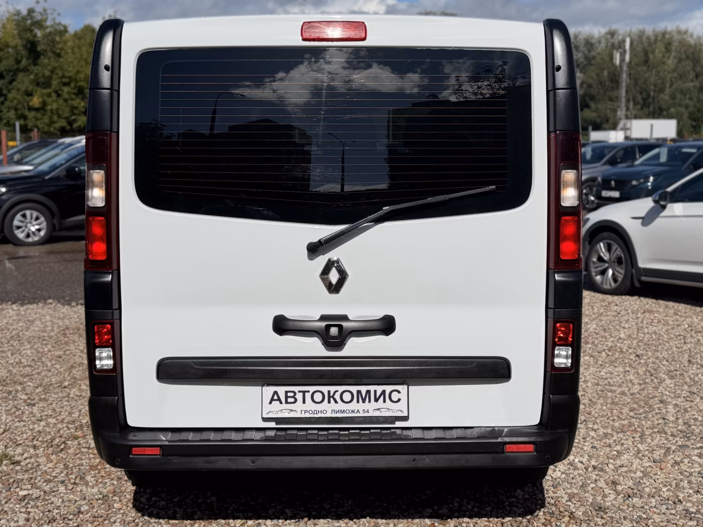 Renault Trafic фото 3