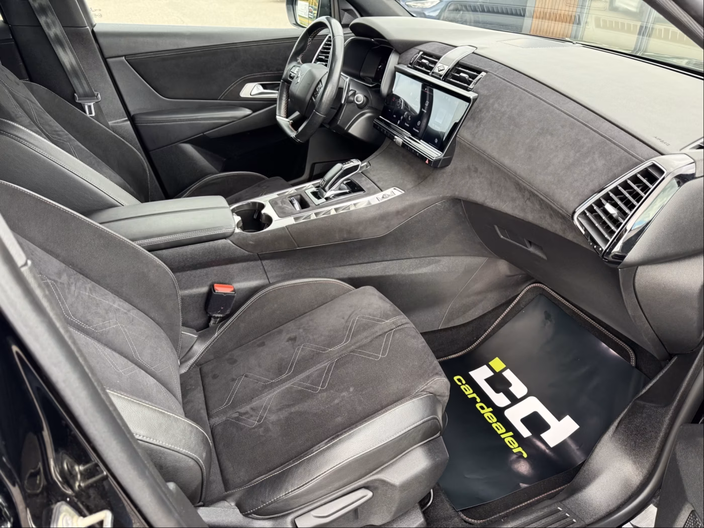 DS 7 Crossback фото 15