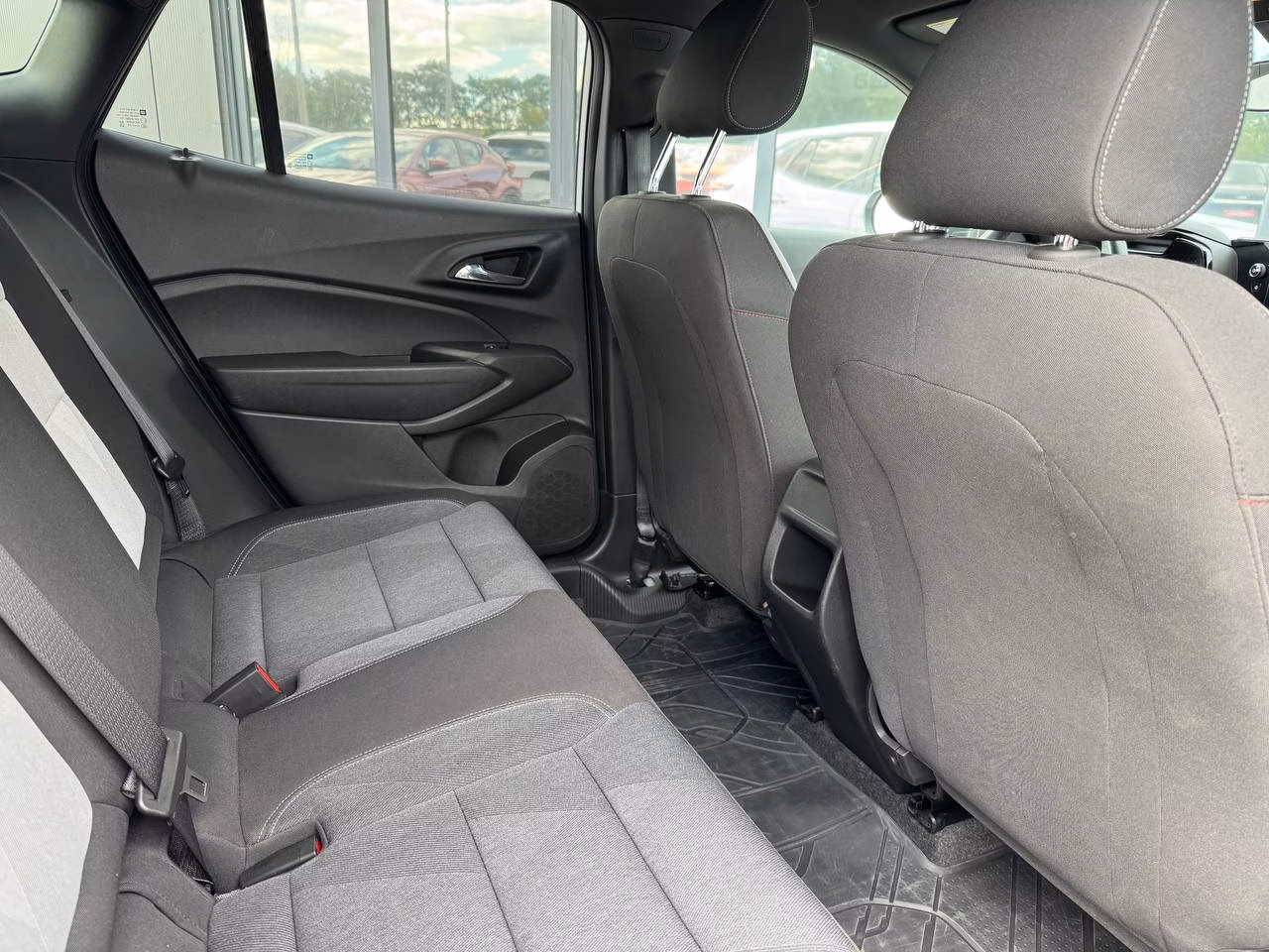 Chevrolet Trax фото 18