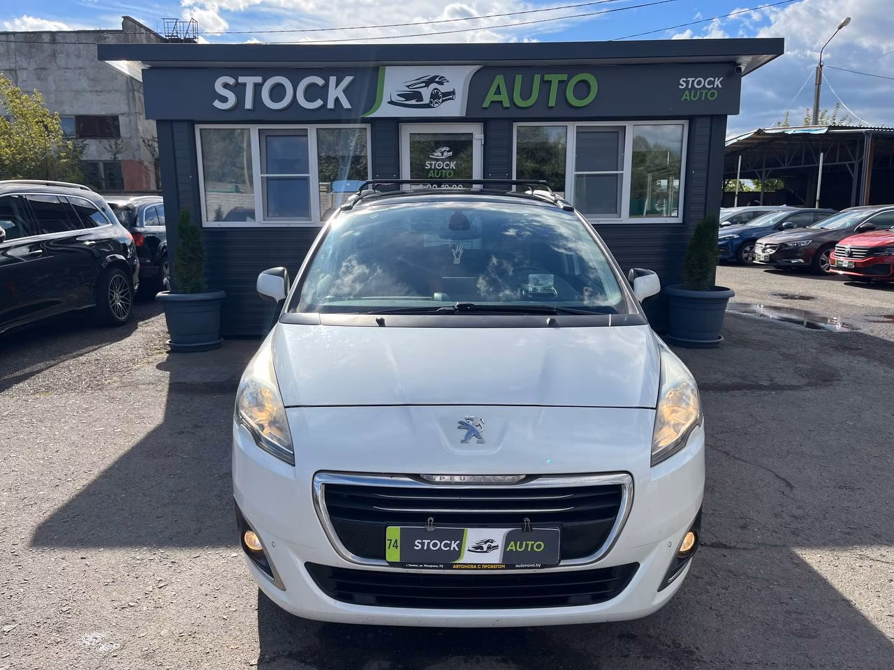 Peugeot 5008 фото 2