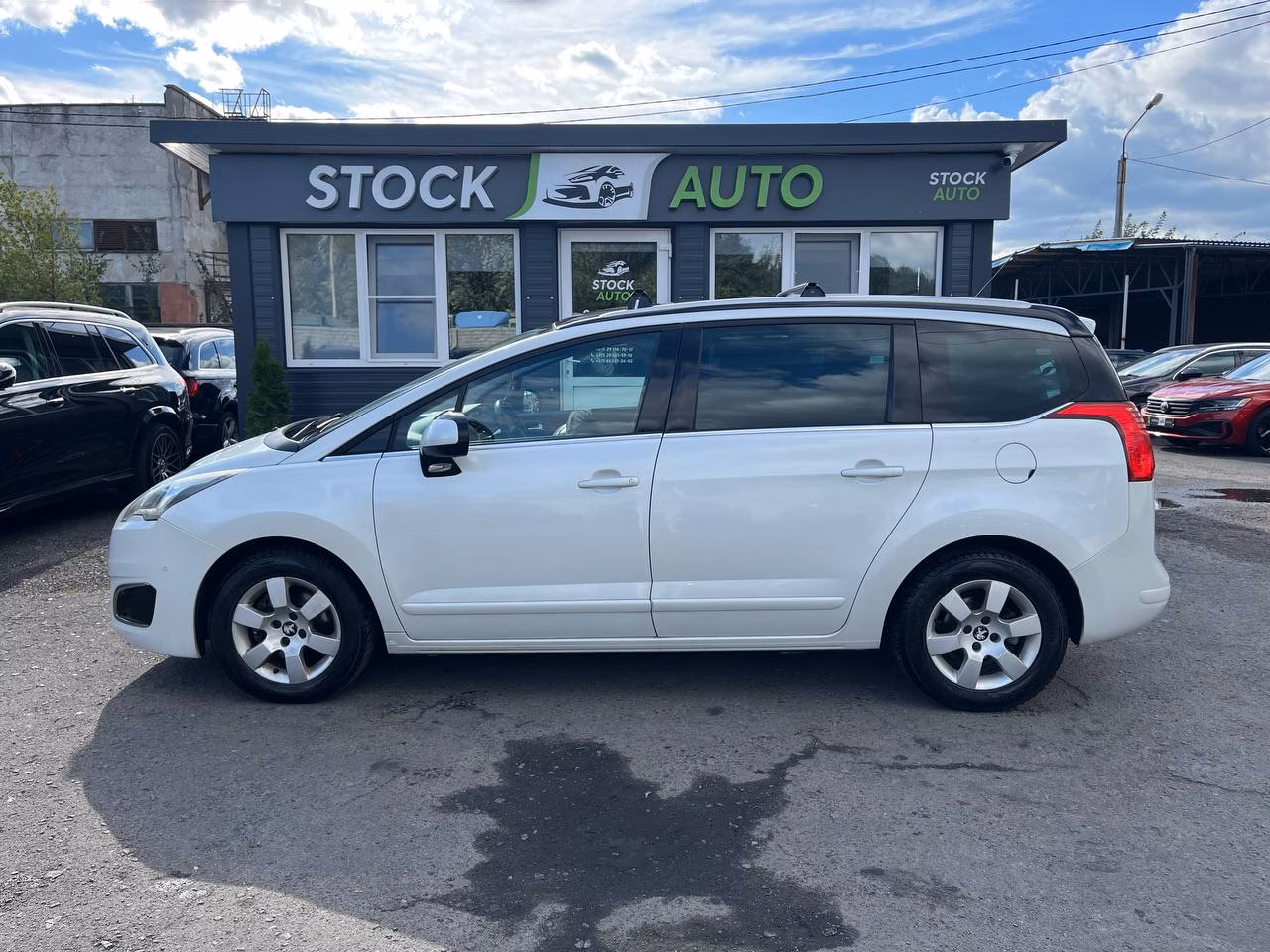 Peugeot 5008 фото 4
