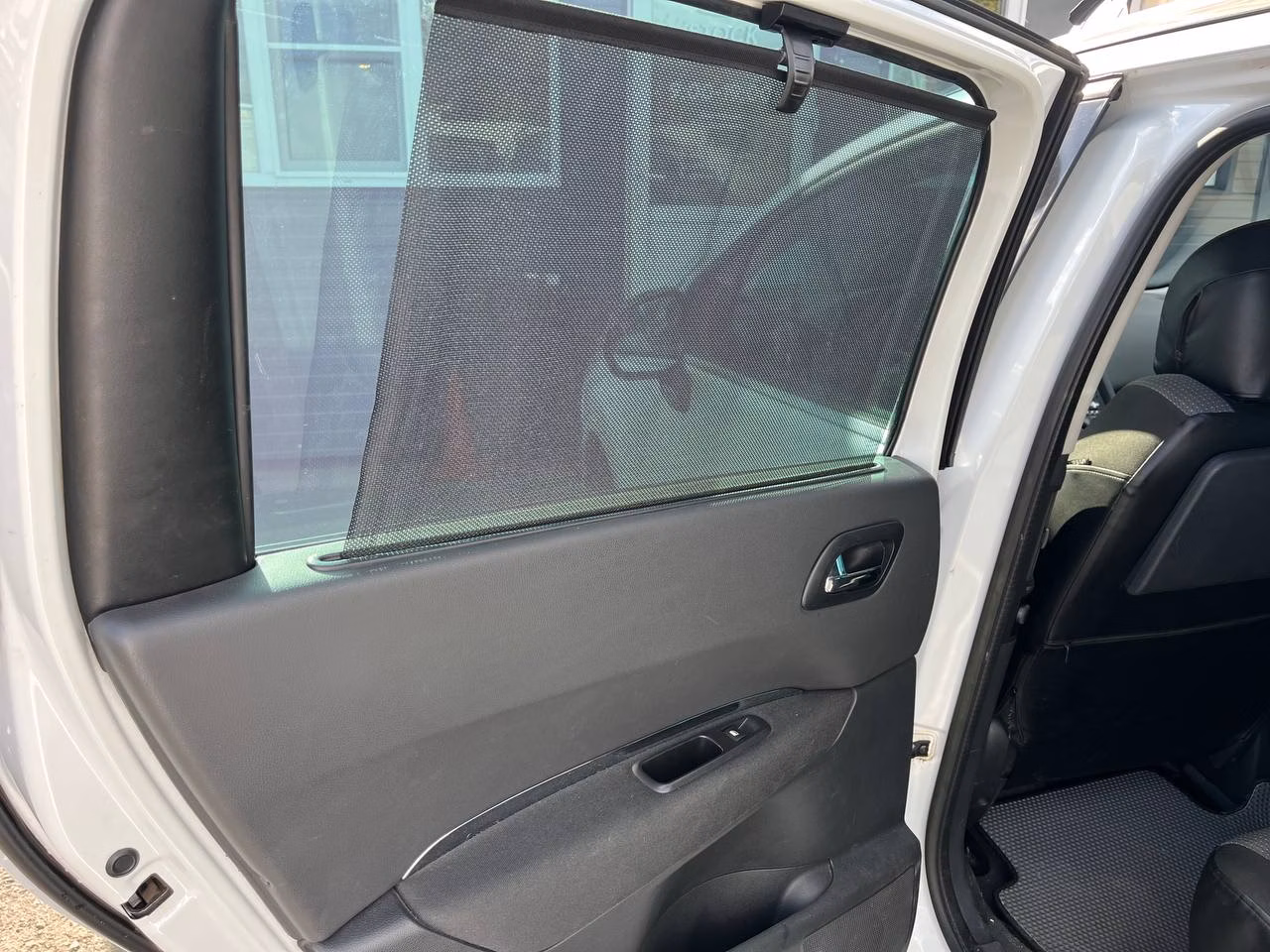 Peugeot 5008 фото 13