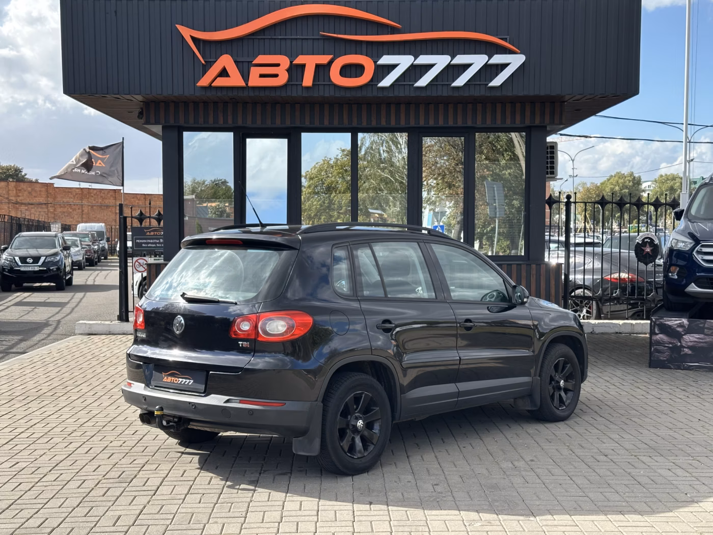 Volkswagen Tiguan фото 2
