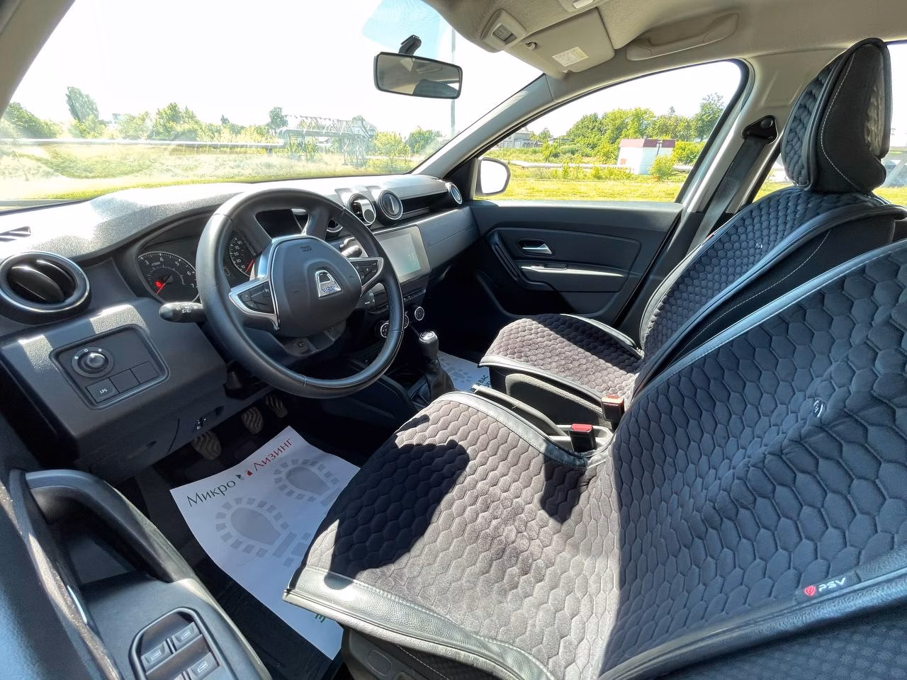 Dacia Duster фото 9