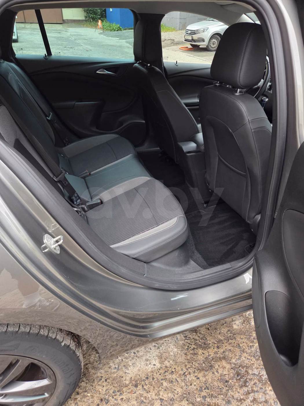 Opel Astra фото 18