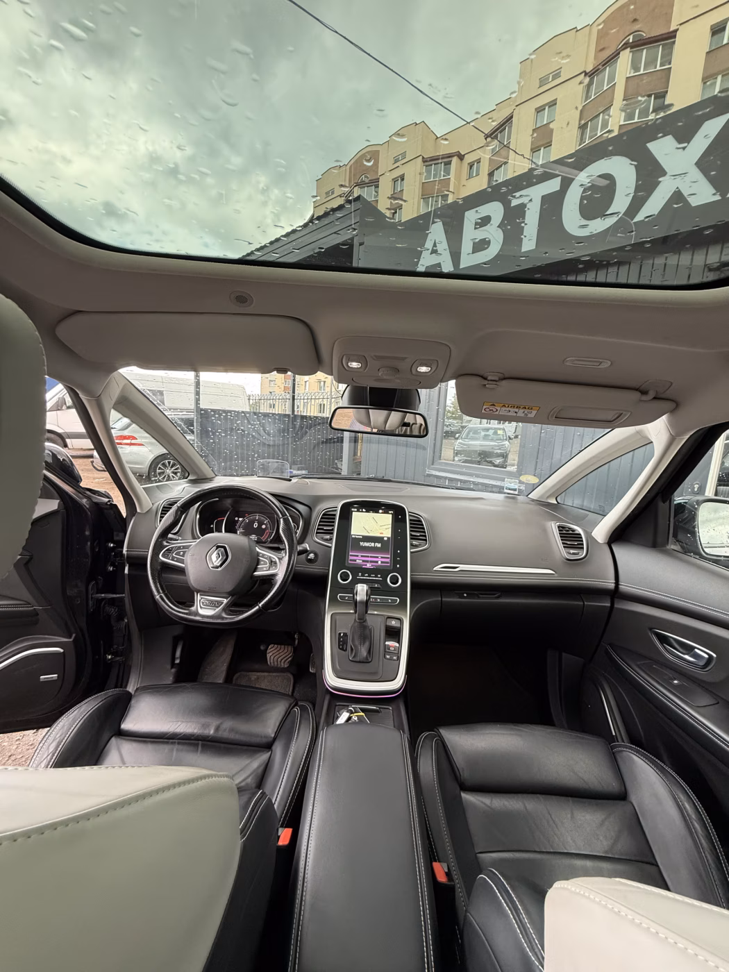 Renault Scenic фото 9