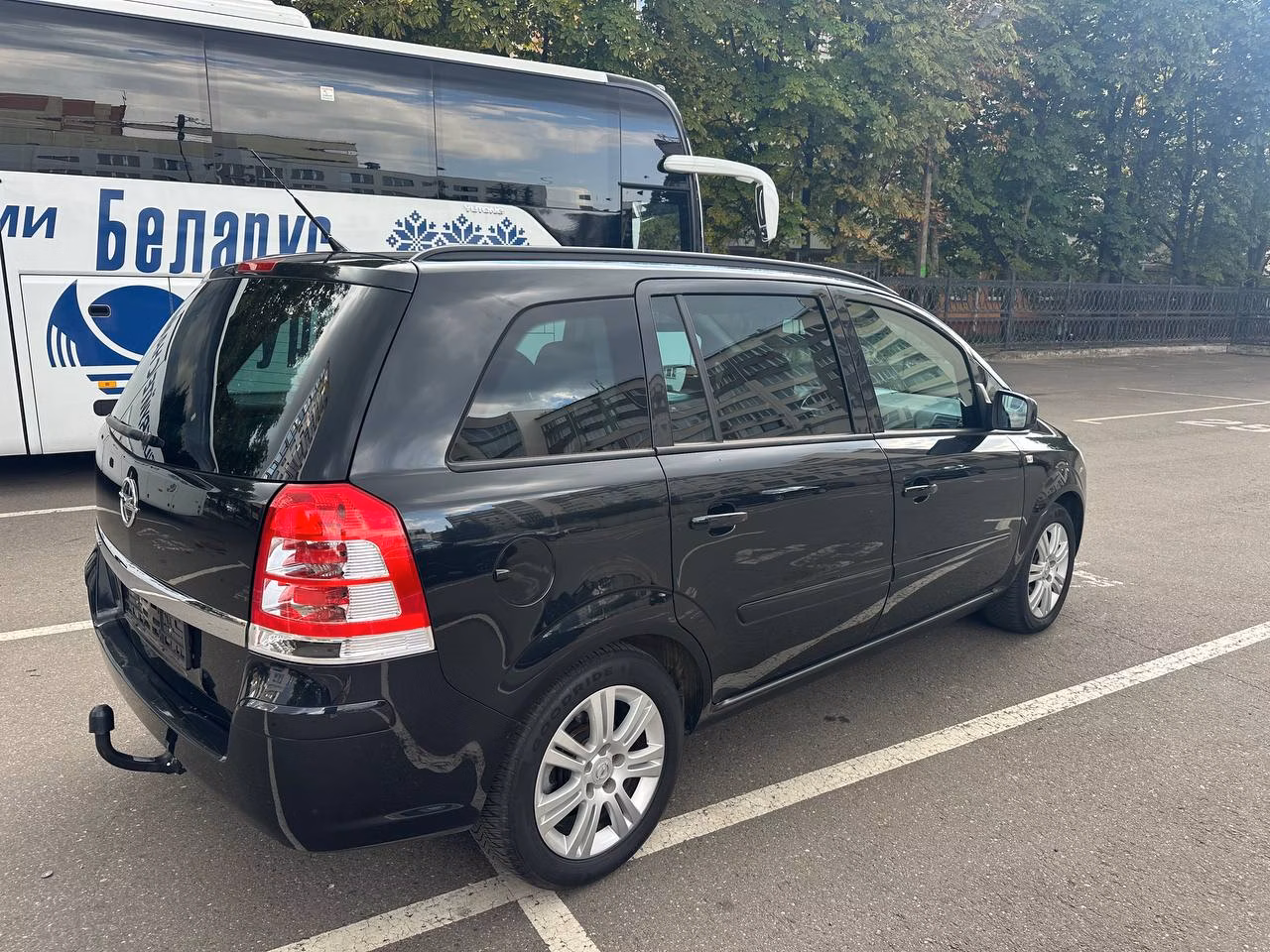 Opel Zafira фото 12