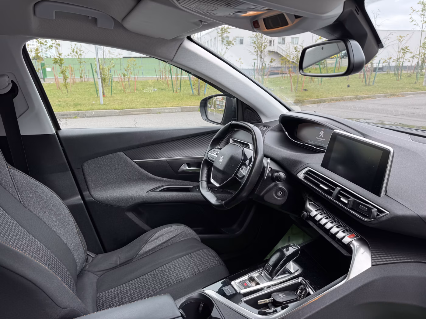 Peugeot 3008 фото 18