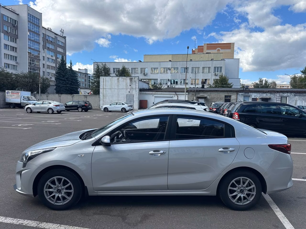 Kia Rio фото 8