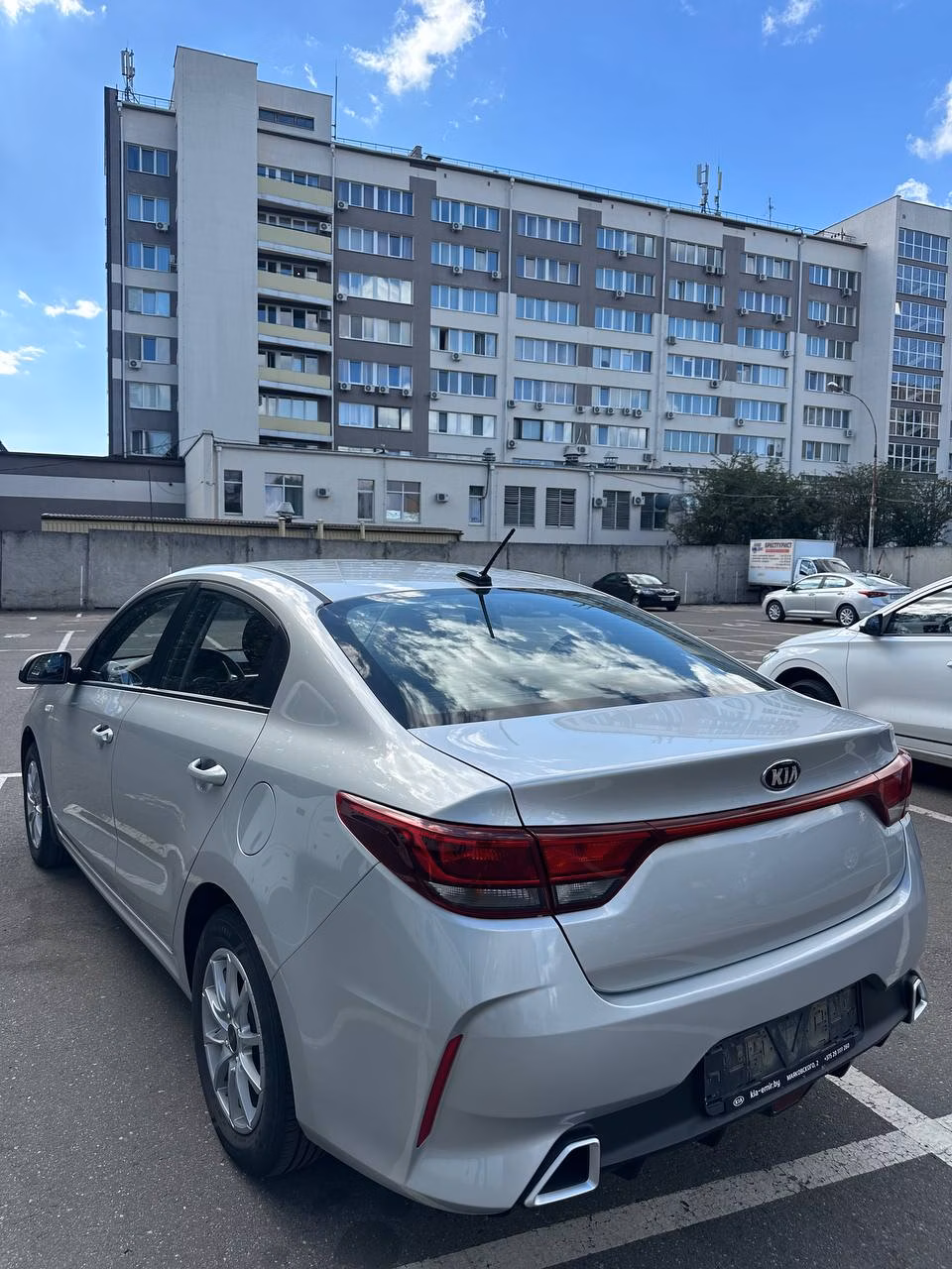 Kia Rio фото 9