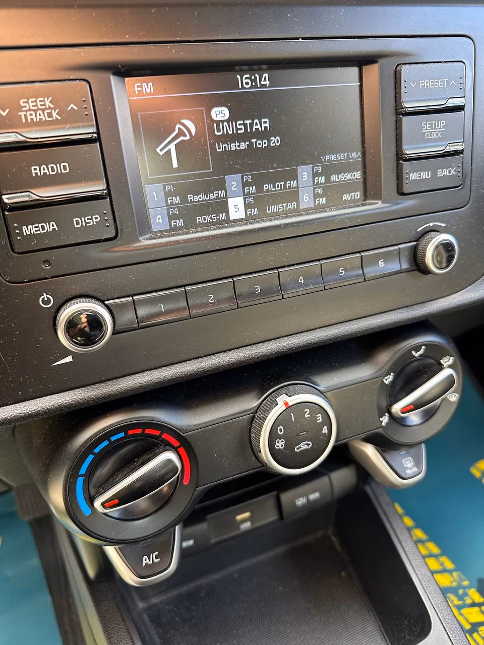 Kia Rio фото 19