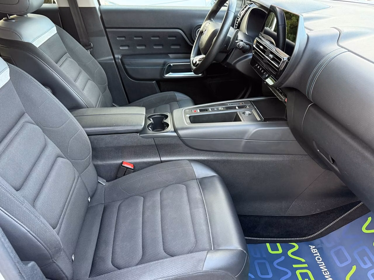 Citroen C5 Aircross фото 10