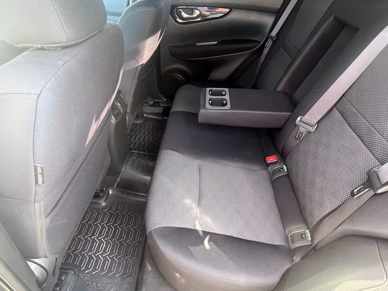 Nissan Qashqai фото 8