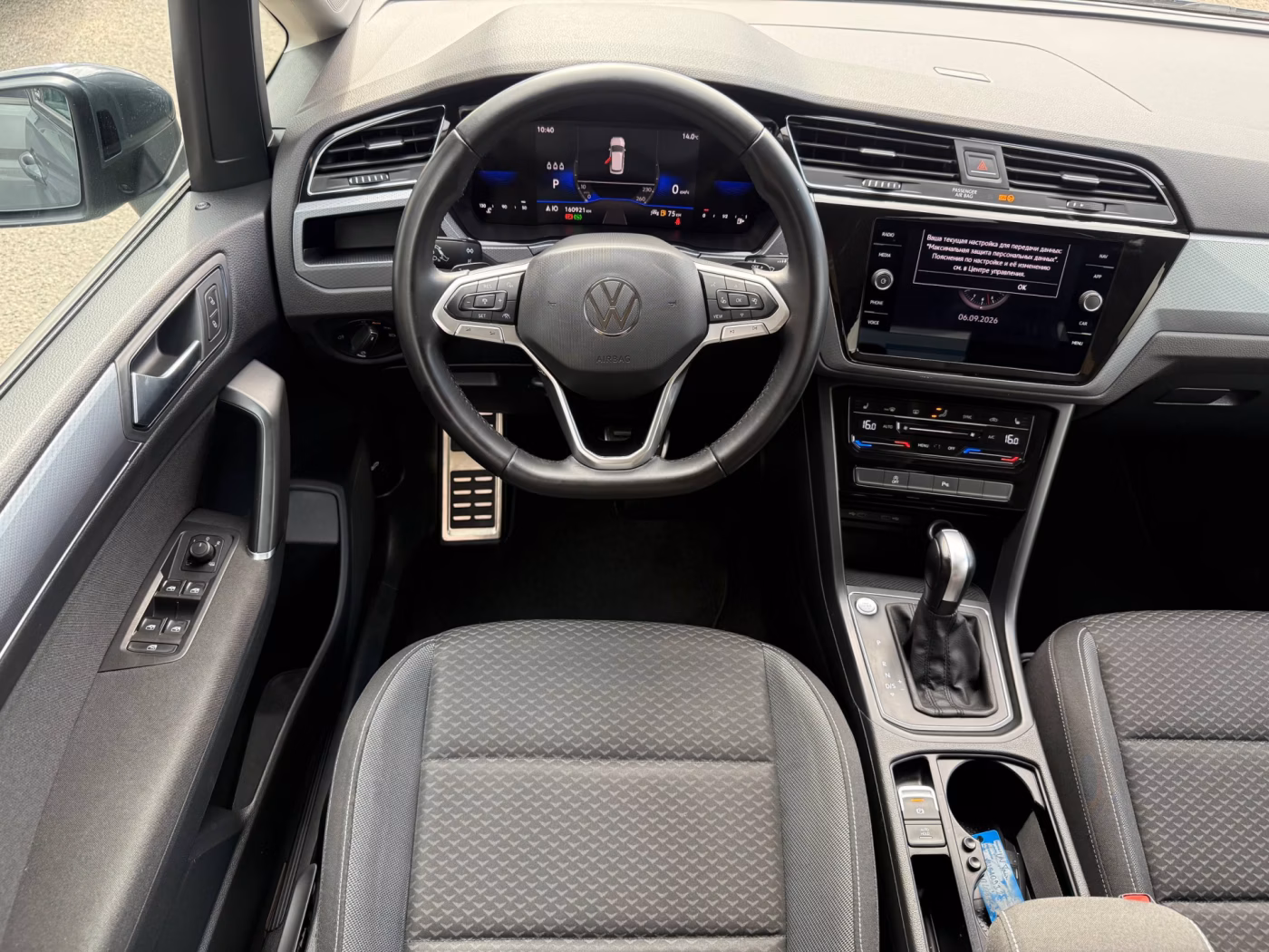 Volkswagen Touran фото 15