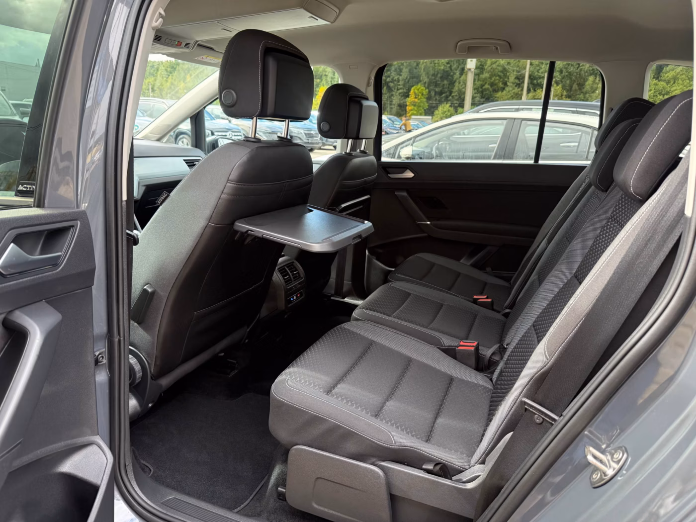 Volkswagen Touran фото 16