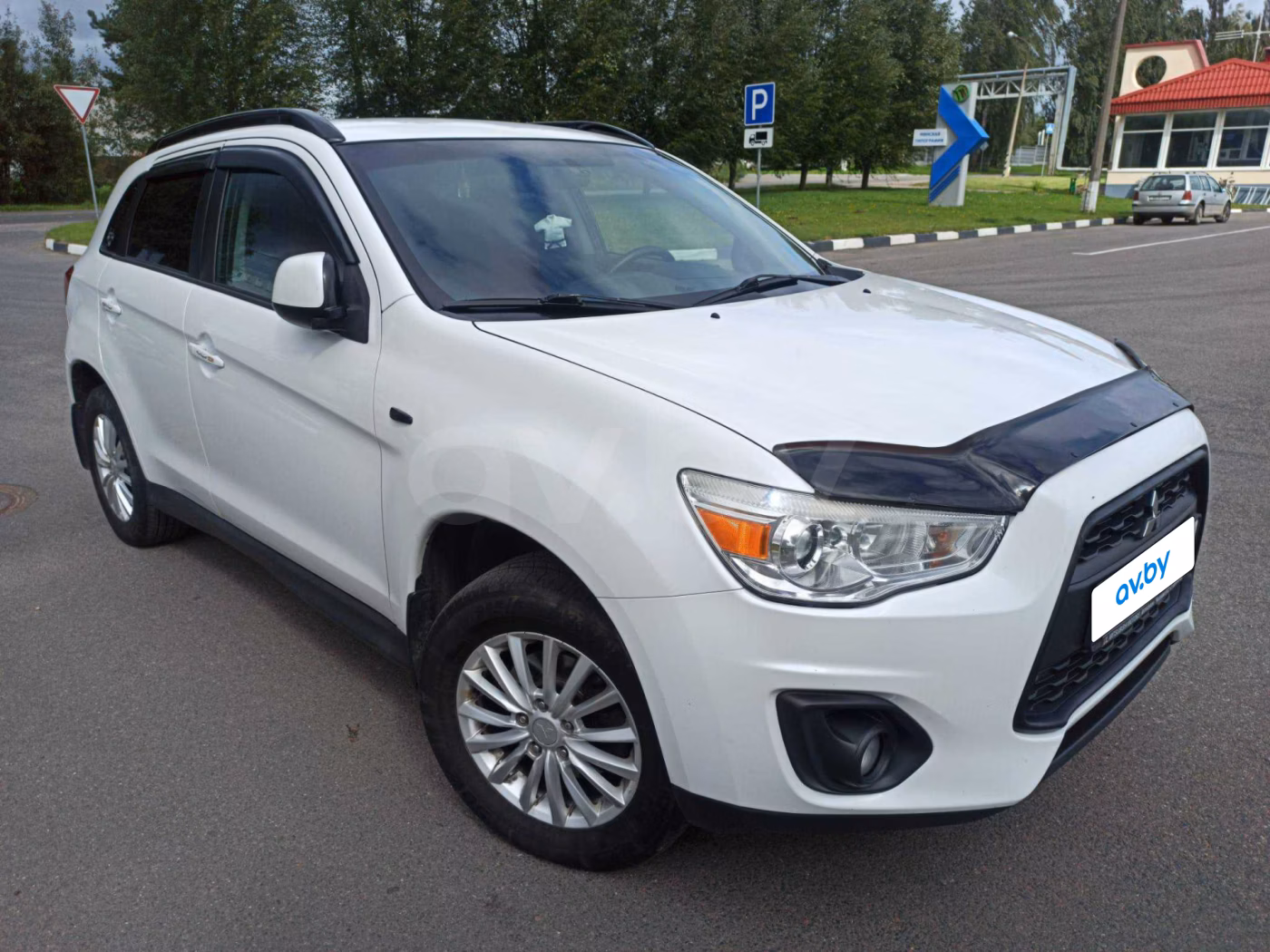 Mitsubishi ASX фото 8