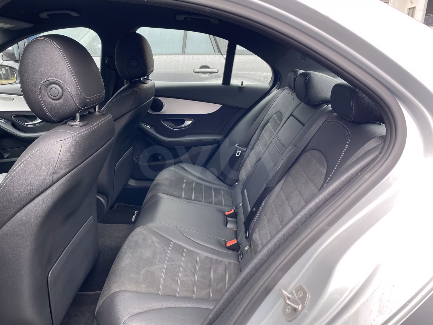 Mercedes-Benz C-Класс фото 5