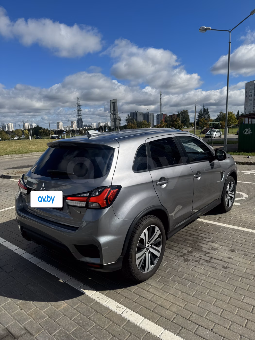 Mitsubishi Outlander Sport фото 3