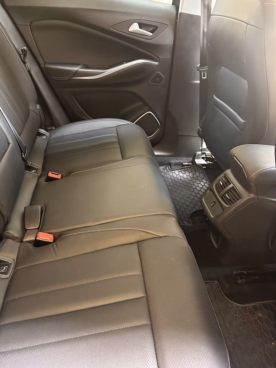 Opel Grandland X фото 16