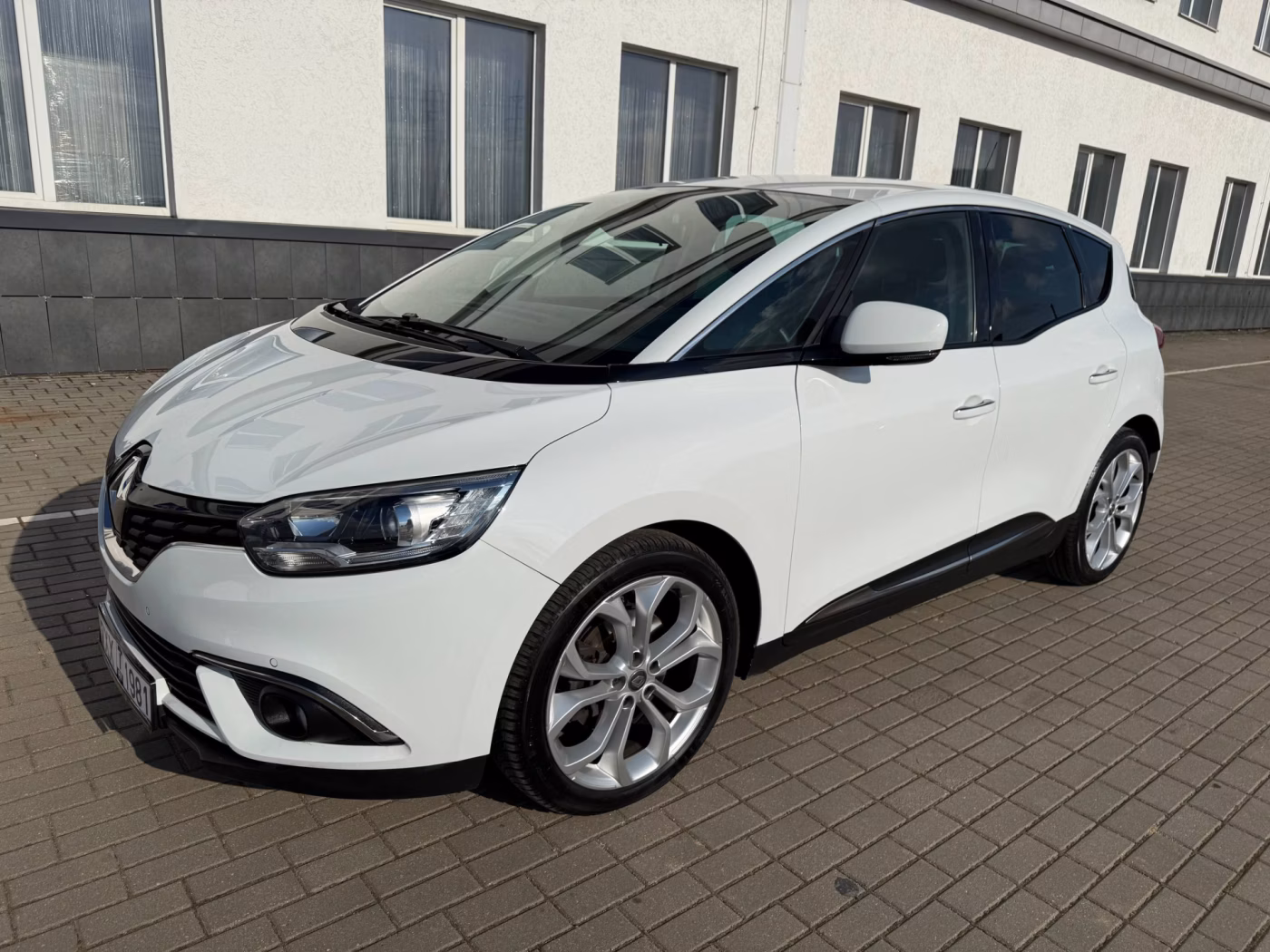 Renault Scenic фото 3