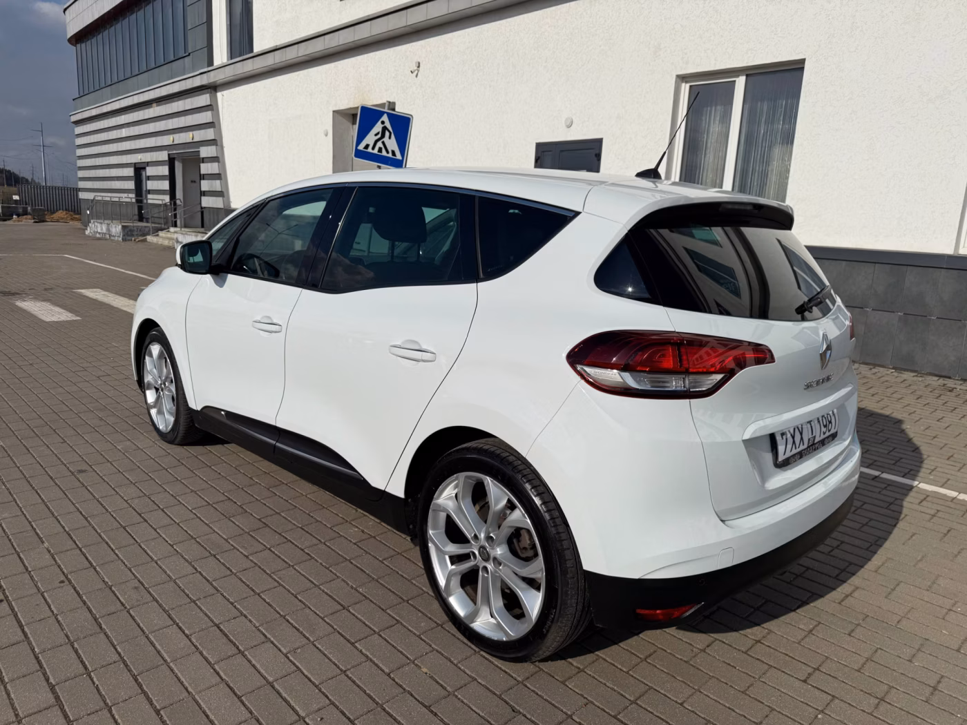 Renault Scenic фото 5