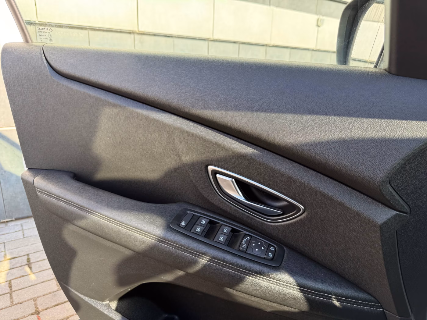 Renault Scenic фото 15