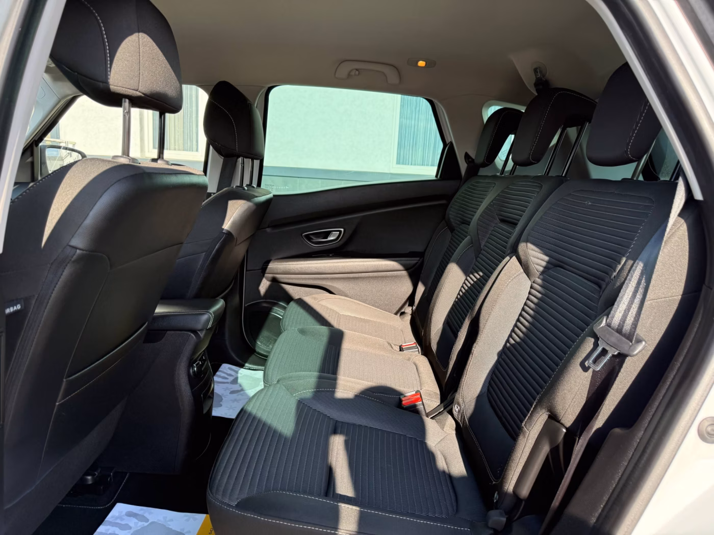 Renault Scenic фото 17